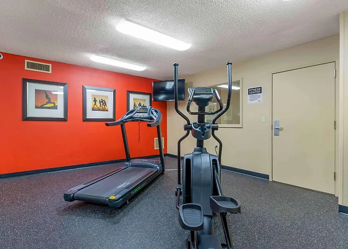 Hotel Extended America - - Midtown Tulsa