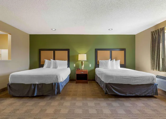 Extended America - - Midtown 2*