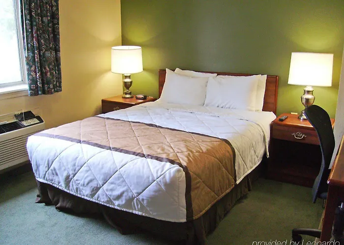 Extended America - - Midtown Hotel